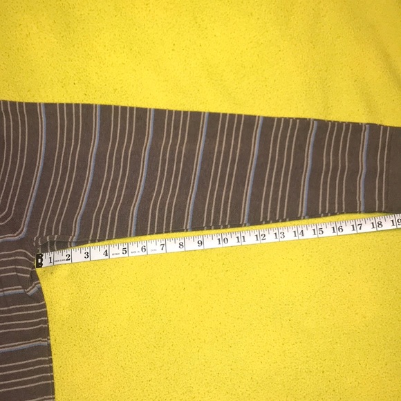 Merona V-necks Size XL $12each bundle 2 for $20 - Picture 10 of 11